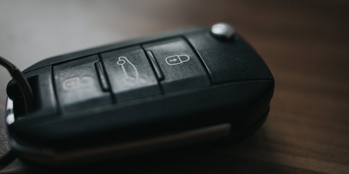 Is Tech Making Vehicle Car Key Replacement Better Or Worse?