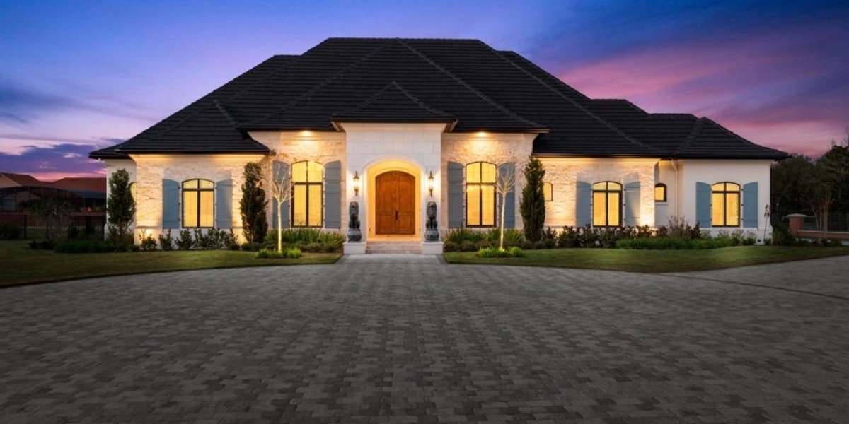 Discover the Art of Custom Living with Charlotte’s Premier Home Builders – Artistic Contractors