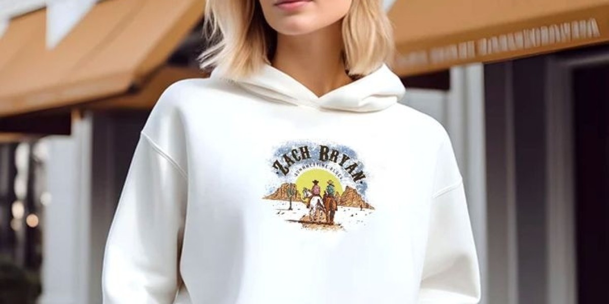 From Concerts to Streetwear: Hottest Zach Bryan & Trapstar Hoodie Drops