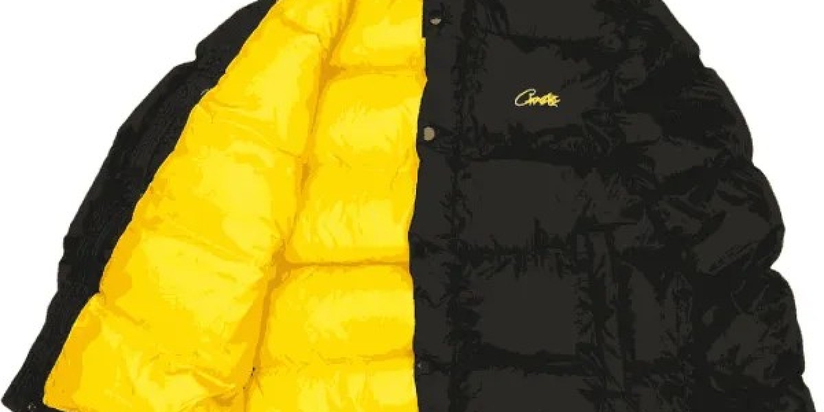 Bolo Jacket by Corteiz: The Must-Have Layer for Urban Fashion