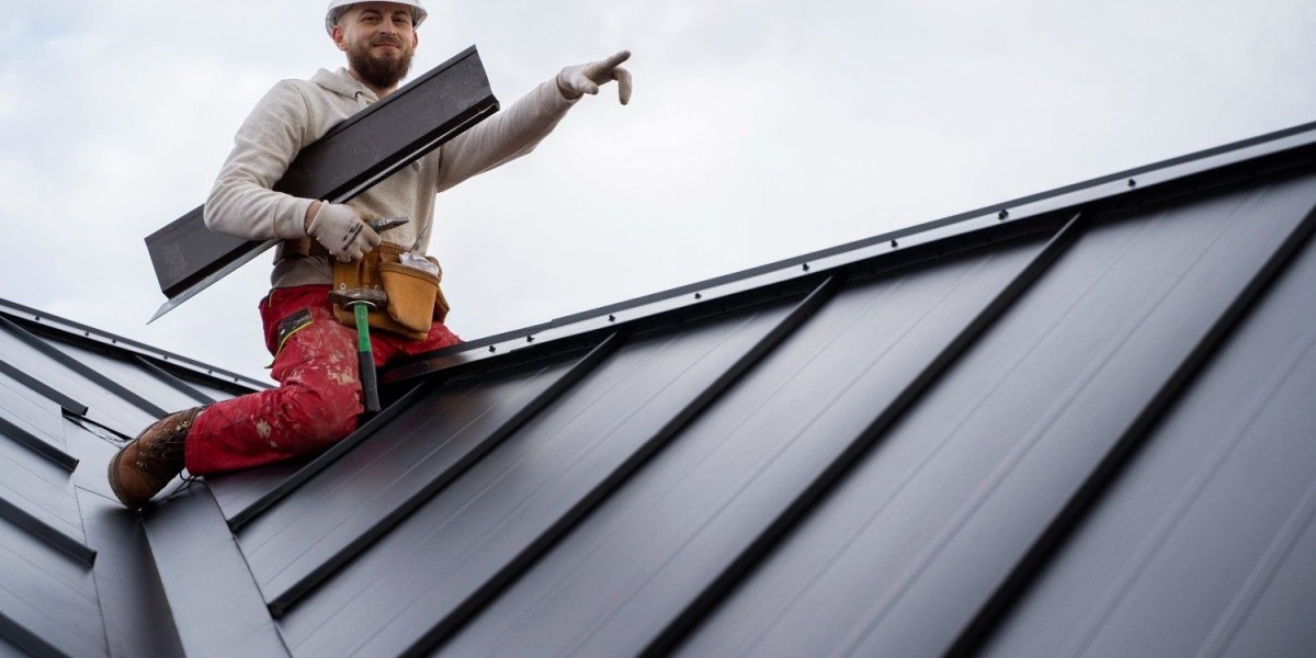 When to Replace or Inspect Your Gutters for Best Results