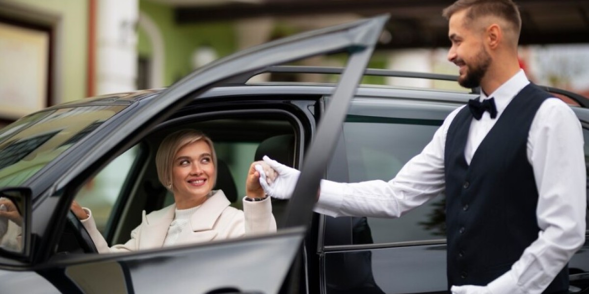 What to Expect from a Professional Birmingham Airport Taxi Service