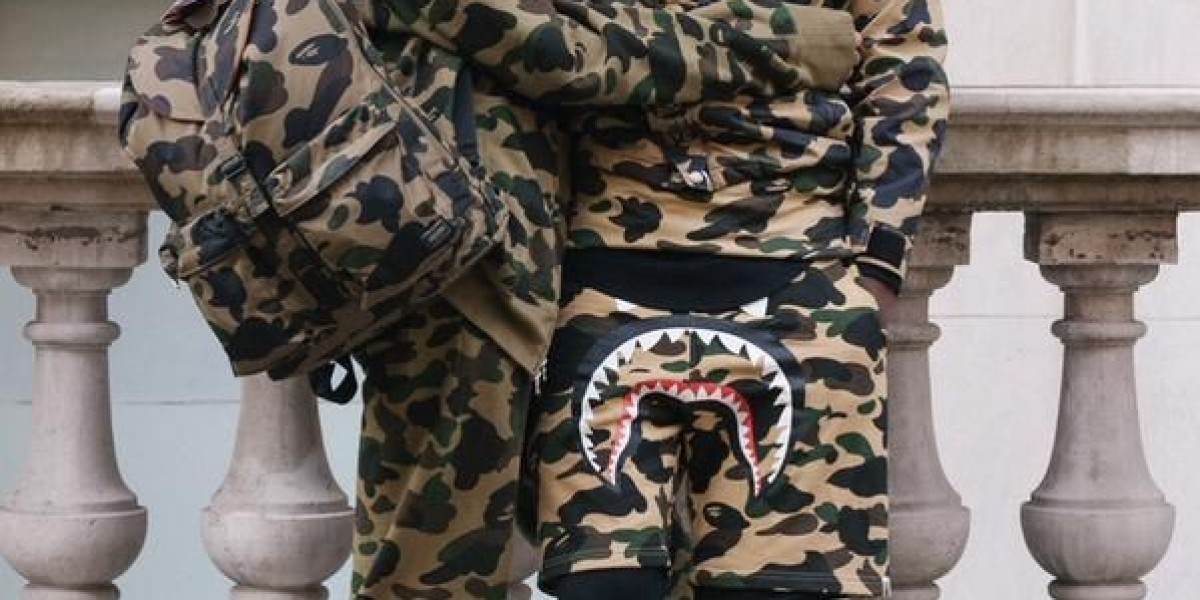 Step Into the World of BAPE Clothing: Style, Culture & Iconic Streetwear
