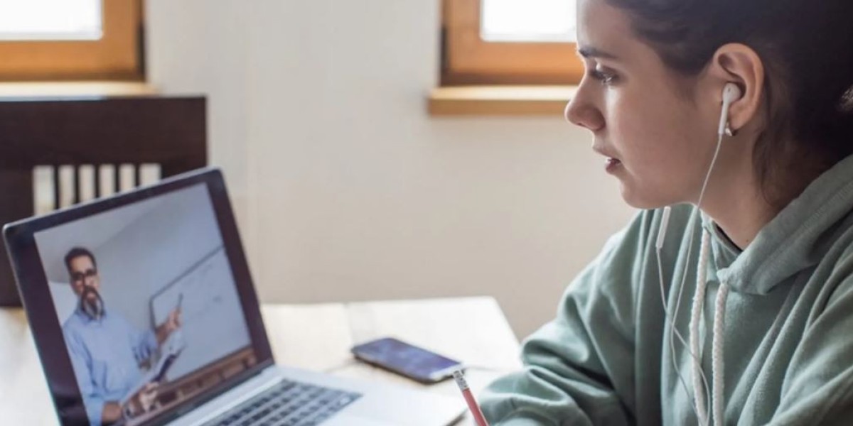 How Do I Outsource My Online Chemistry Course?